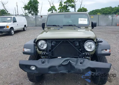 2025 Jeep Wrangler 4-Door Summit 4X4 z USA, uszkodzony, nr VIN 1C4PJXDN3SW543076